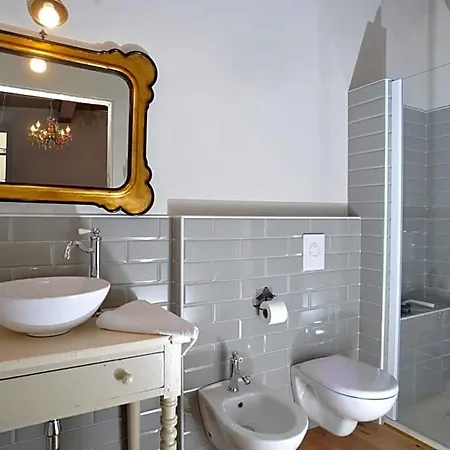 Casa Lumaca Alojamento de Acomodação e Pequeno-almoço Tremezzo