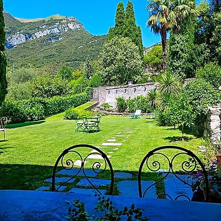 Casa Lumaca Bed & Breakfast