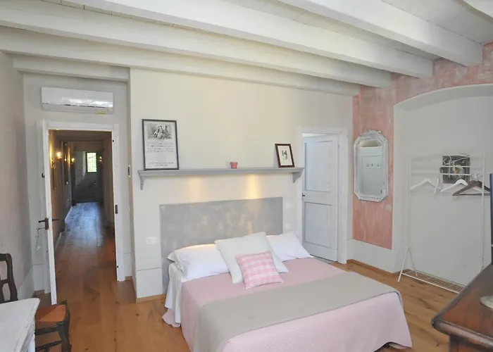 Oda ve Kahvaltı Casa Lumaca Tremezzo